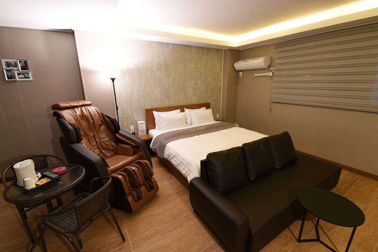 Jecheon Q Motel Eksteriør bilde